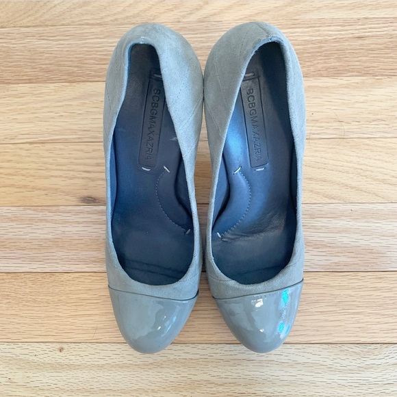 BCBG grey suede heels pumps - Picture 8 of 12